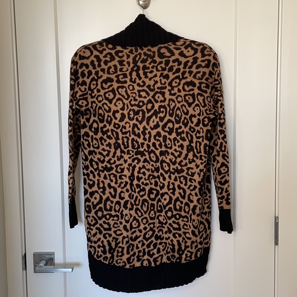 Guess Animal Print Cardigan - Picture 3 of 7